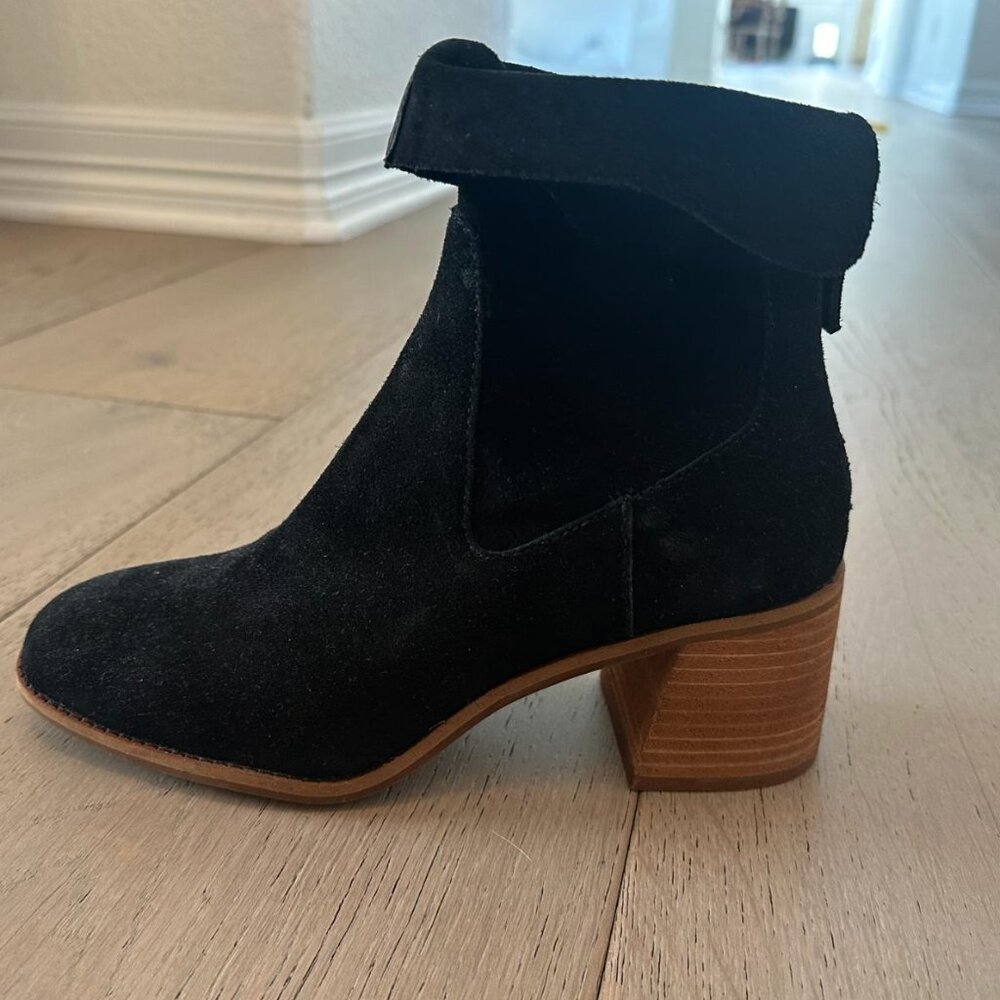 Kelsi Dagger Brooklyn Island Bootie black size 7.5